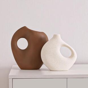 现代艺术高级感小众摆件奶油风客厅电视柜轻奢开放格家居软装饰品