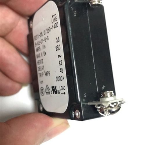 雅马哈发电机配件EF12000E供电开关断路P器空气开关电源开关