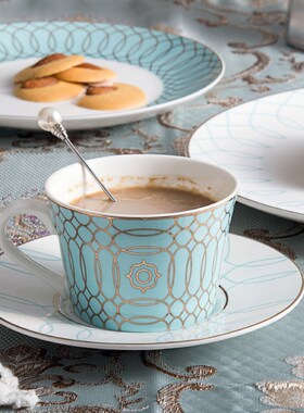 Dinnerware Set Ceramic Plate With Coffee MNug Geometric Figu