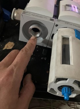 费斯托FESTOr过滤器  型号如图 有两个