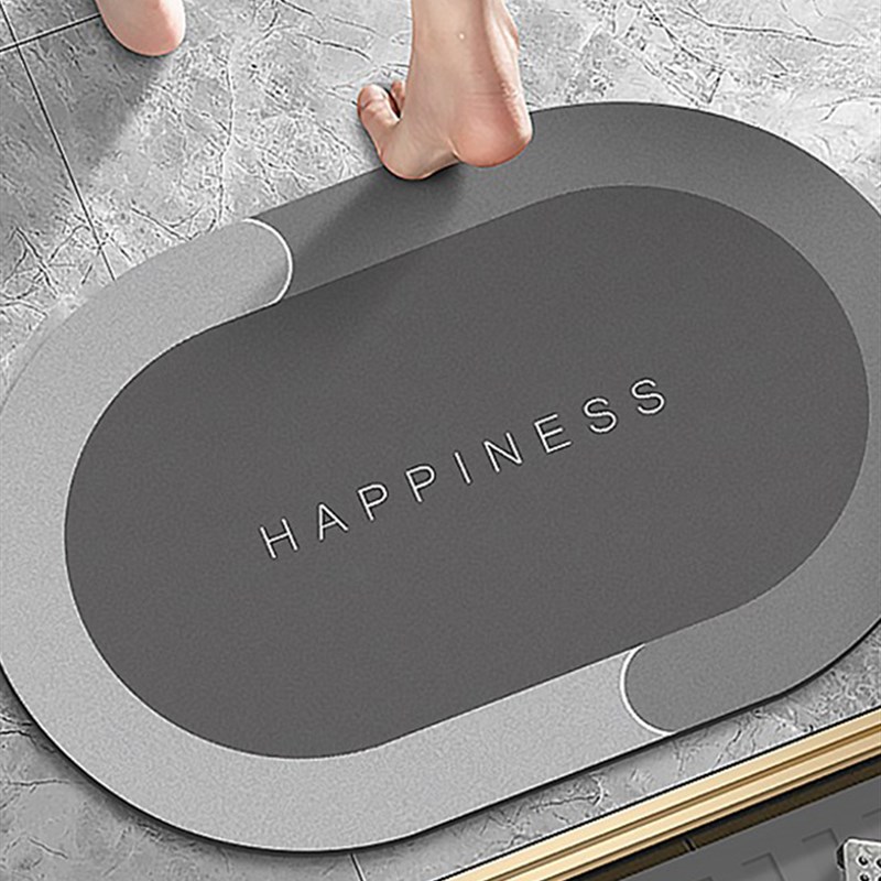 极速Water-absorbing floor mat atH the door of bathroom