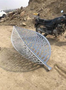 户外不锈钢镂空树叶雕塑立体镜面叶子摆件枫叶酒店水景售楼部装饰