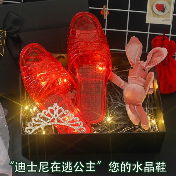 生日礼物男生送女生朋友闺蜜实用的创意有趣高级感搞怪恶搞圣诞节