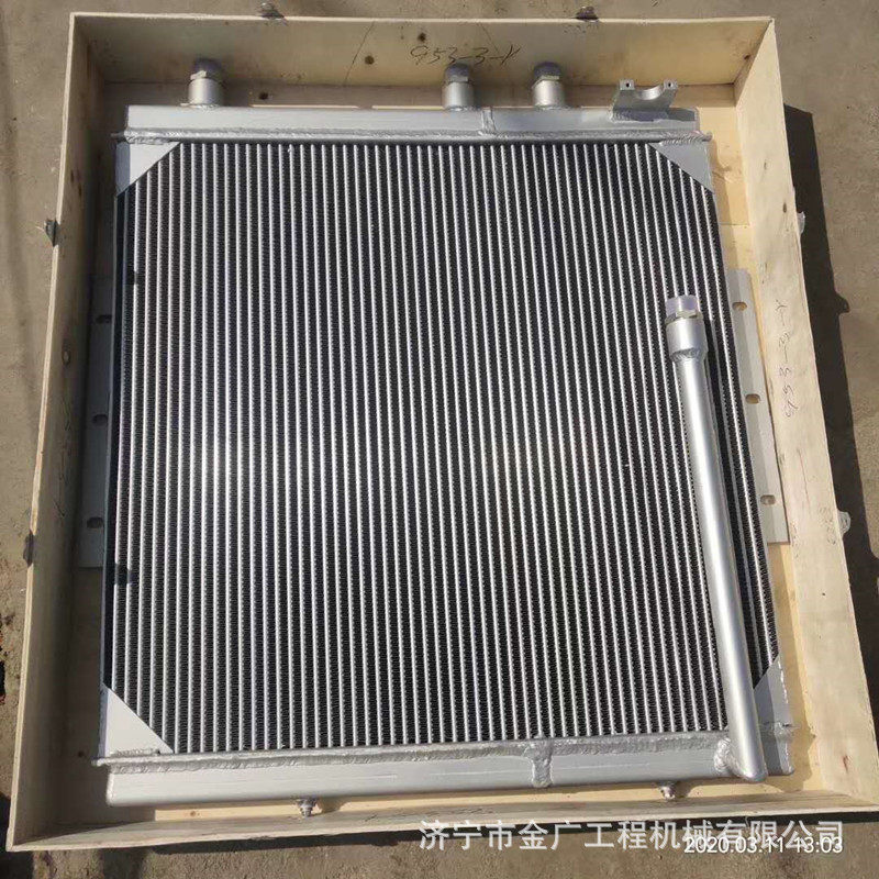 装载机水箱SEM650铲车油散液压油散热器水箱散热器