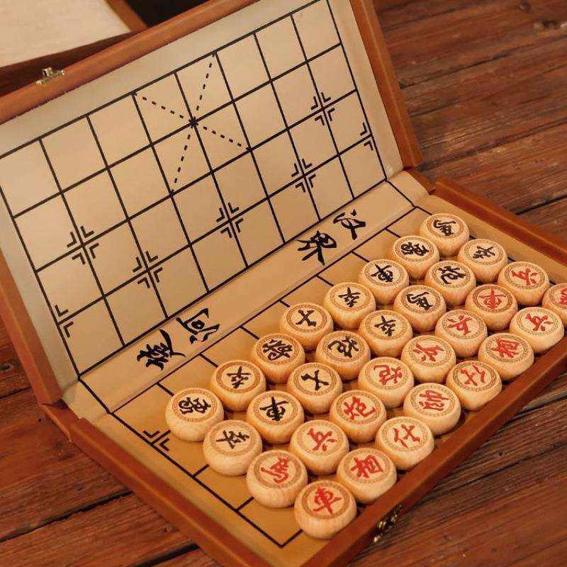 实木象棋便携带折叠棋盘中国象棋成人送礼大号像棋橡棋套装榉木棋