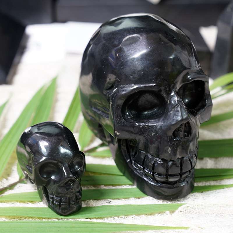 万圣节热销雕刻件 骷髅尸陀岭次石墨Shungite 头骨摆件宝石