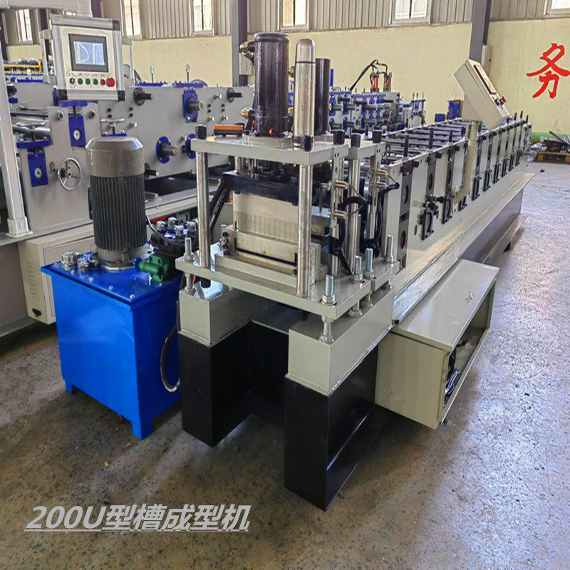 全自动冷弯成型机器制造商河北兴和机械设备设计公司加工有售