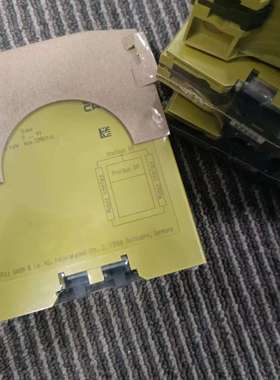 皮尔兹772002德国pilz 皮尔兹 安全继电器 原装现货