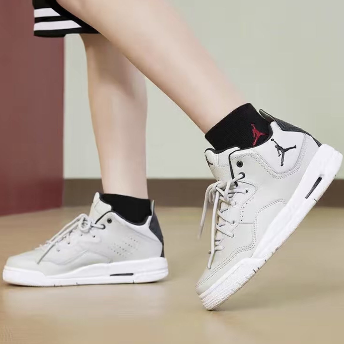 NIKE耐克Jordan Courtside23篮球鞋小藤原浩中帮复古篮球鞋AR1002