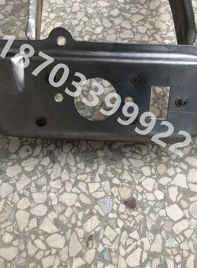 适配御捷电动汽车配件Q5S水箱上横梁GDG4燃油车水箱上Z横梁机盖锁