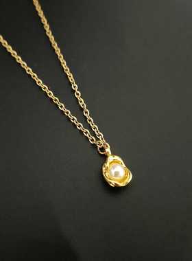 新款轻奢项链女小众原创设计感高级气质珍珠贝壳项链锁骨链毛衣链