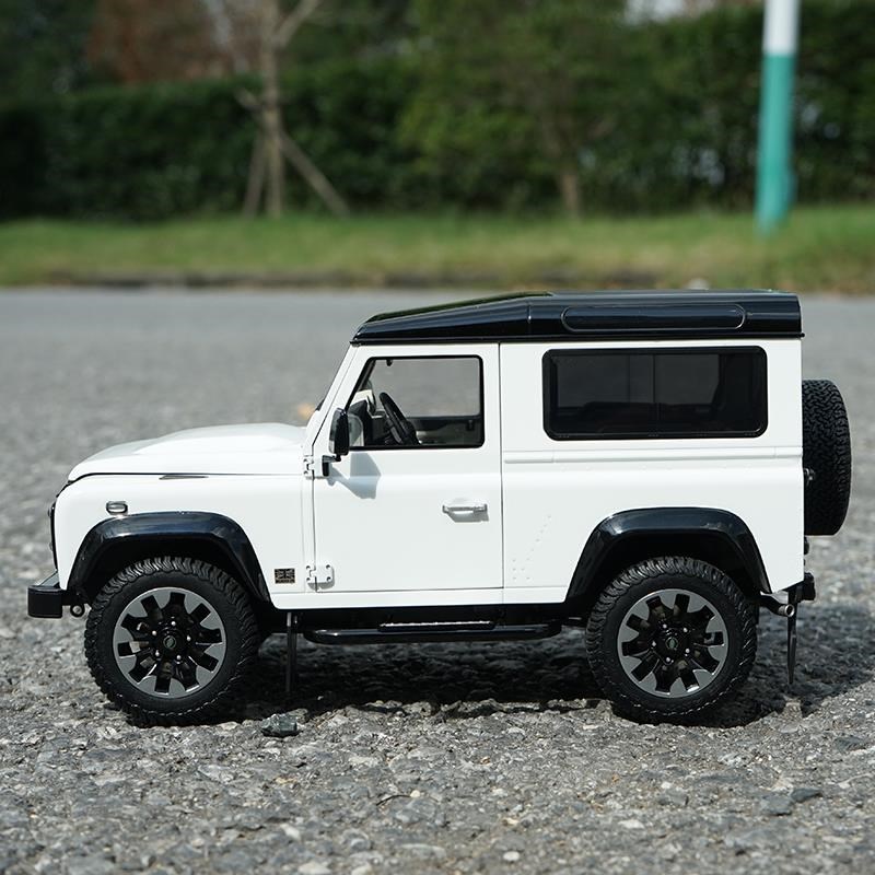 LCD 路虎卫士90车模 Works wV8 70th Editi 1:18 合金汽车模型