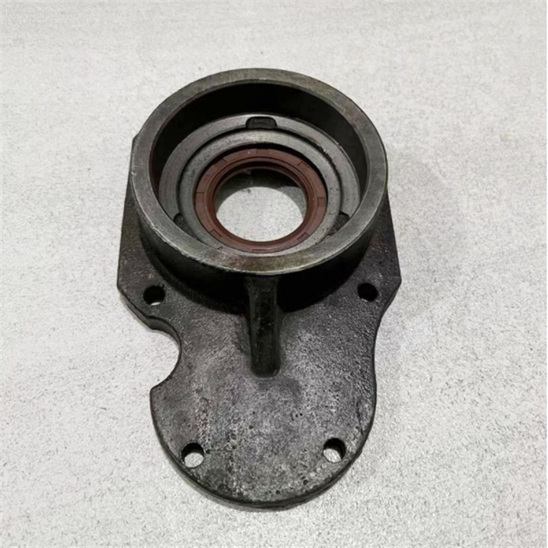 新源B7a5S/C8085-9轮式挖机配件一体式变速箱连接块上传动箱二轴