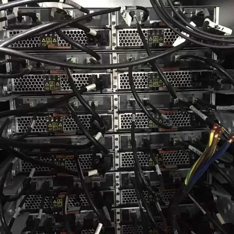 NETAPP DS2246 扩展柜 24盘位 2.5 SAS 双电源T 双LOM6 ESM