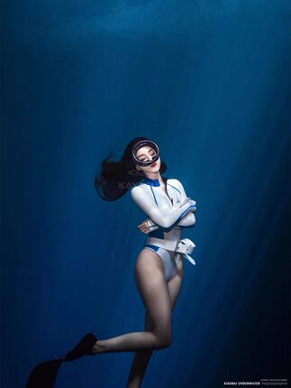 KAYASUBA冲浪潜水湿衣泳衣潜水服修身显瘦连体湿衣白蓝无暇系列