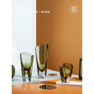 现代简约琉璃花瓶摆件创意客厅插花器轻奢样板间玄关桌面软装 饰品