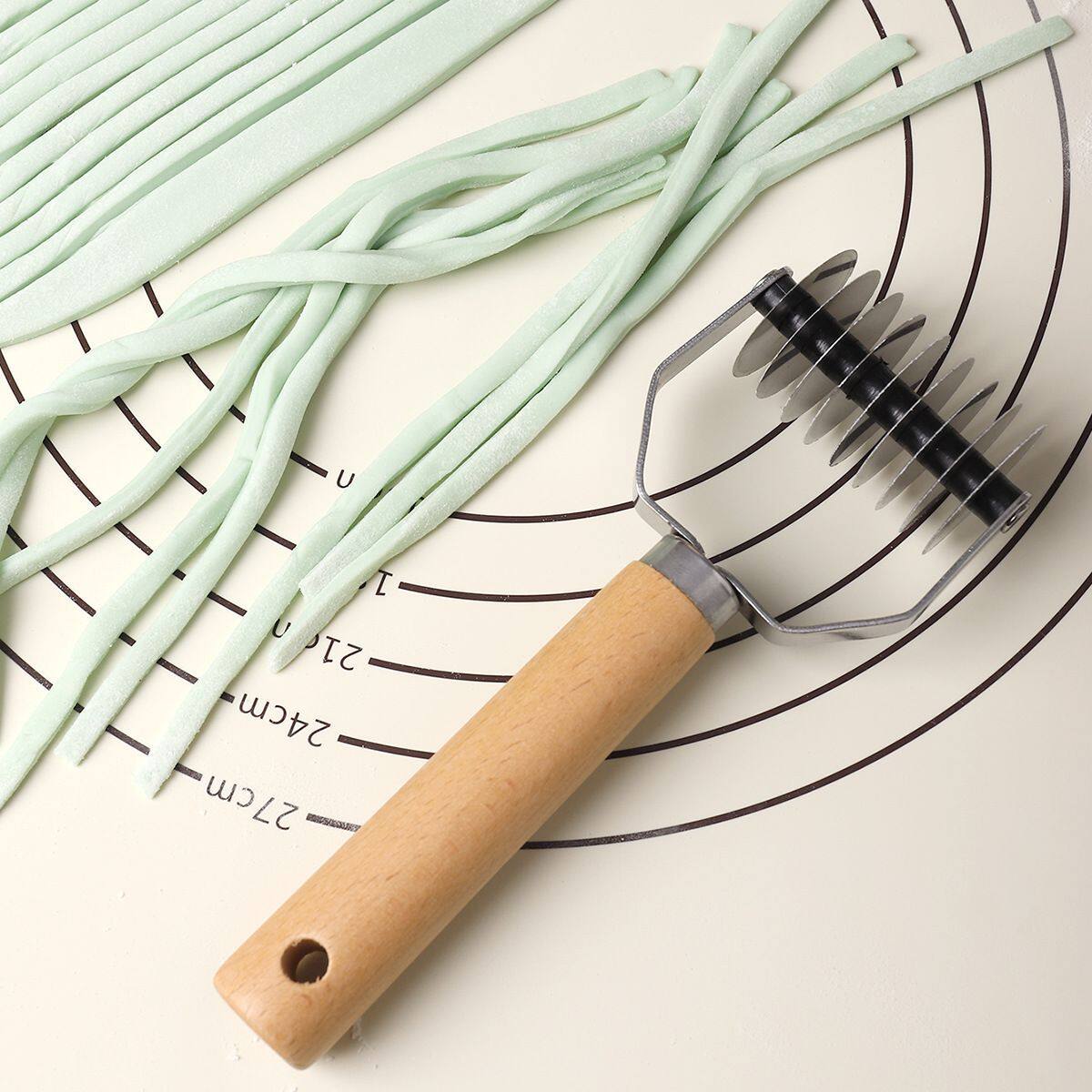不锈钢手动切面刀家用面条压面削面神器面条制作工具模具