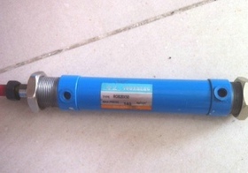 厂家直销: 液压油缸,可订做缸径(20--10M0)各种规格可调行程油缸