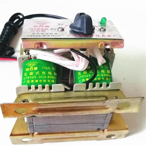 钻石纯铜线10A12v8v16v电B瓶充电器可调节变压器直流蓄电瓶摩托车