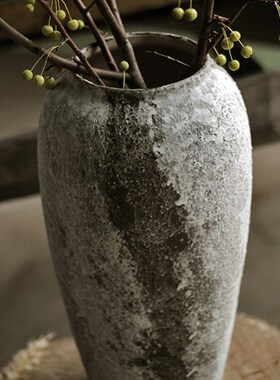 乔乔是l。Pd。紫色的春天。斑驳粗陶Wabi-SabLi风格小花瓶复古花