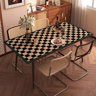 餐桌垫桌布高级感棋盘格皮革桌面保护隔热垫免洗防油防水茶几垫子