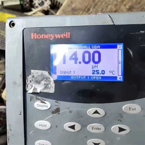 可维修uda2182-ph1-mn2-nn-n-0000-议价