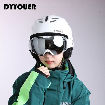 滑雪头盔男女单板专业滑雪帽眼镜一体式雪盔全套装备儿童全盔雪镜