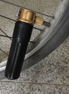 ire Repair Kit Motorcycle Bike yreHs Repair ools Inflator