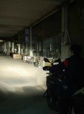 春风狒狒ST150/400NK 猛鸷CB190x摩托车前大灯改装远W近光LED灯泡