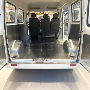 大通V80不锈钢地板花纹板福顺新全顺特顺后车厢内饰Y防护板专用改