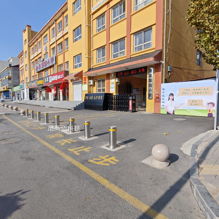 液压升降路桩河北沧州学校门口自动升降车挡不锈钢防撞伸缩地柱