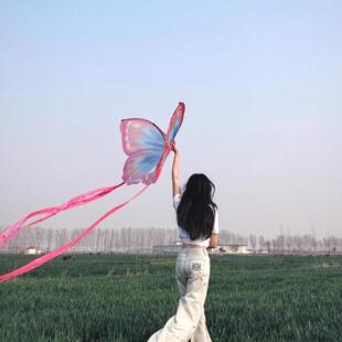 蝴蝶风筝儿童大人专用微风易飞手持纸鸢潍坊风筝节情侣款长飘带