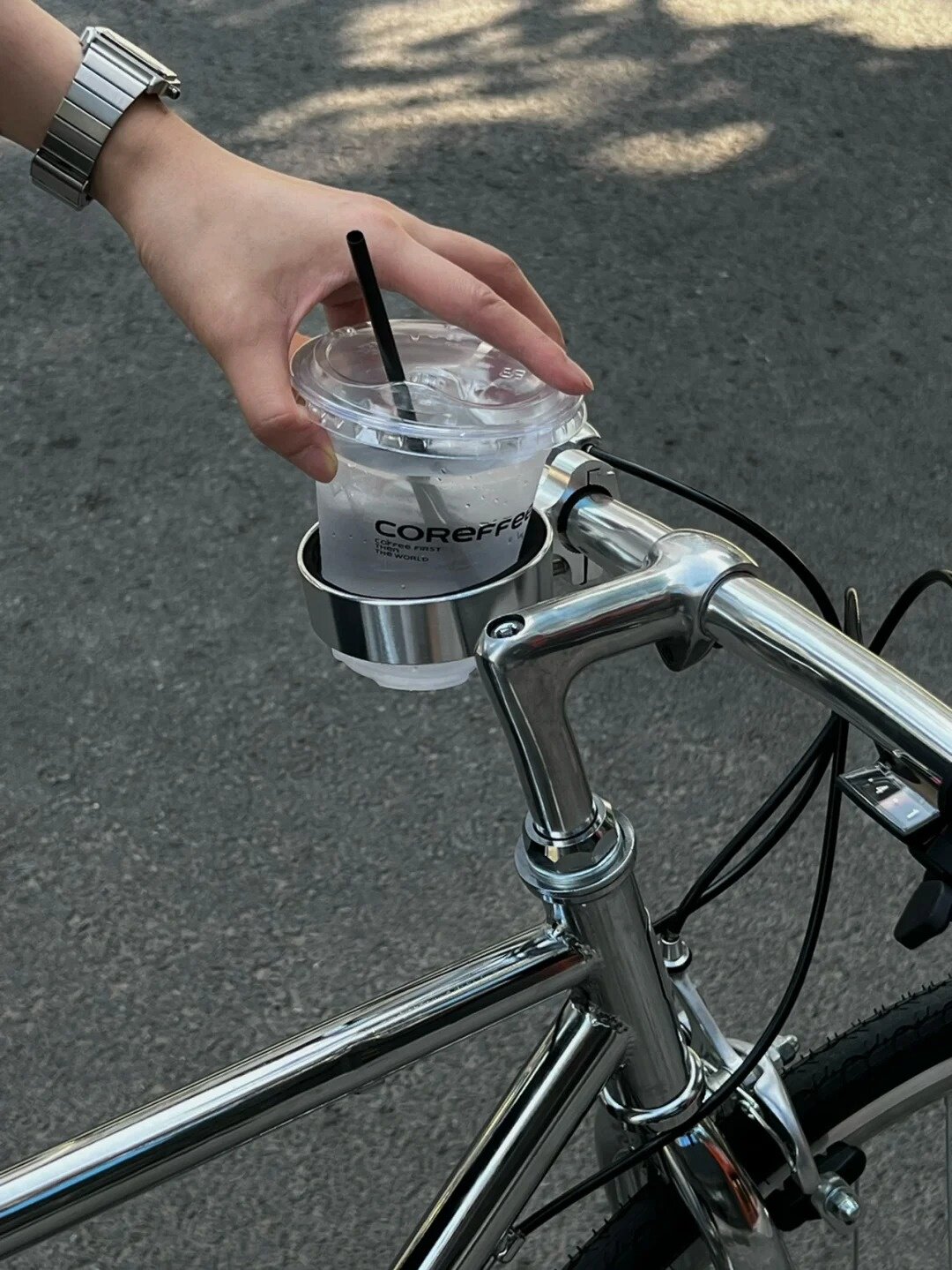 骑行自行车咖啡杯架子奶茶杯托架铝合金水壶架啤酒摩托电动车托架