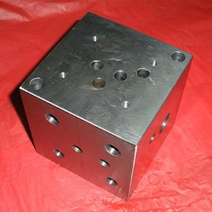 液压阀块a 可安装10通径电磁阀+10通径溢流阀