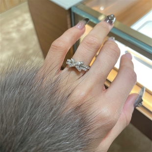 尚美铂爵18k玫瑰金白金Liens连结交叉缘系一生半钻满钻戒指对戒女