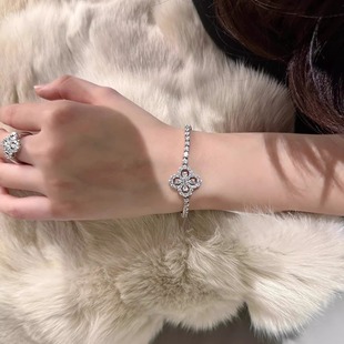 尚美铂爵HW四叶草手链女18k白金满钻花形水滴手环手镯轻奢情人节