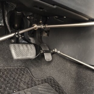 新C5残疾人汽车驾驶辅助装 油门刹 置下肢C全手控手动开车手驾改装