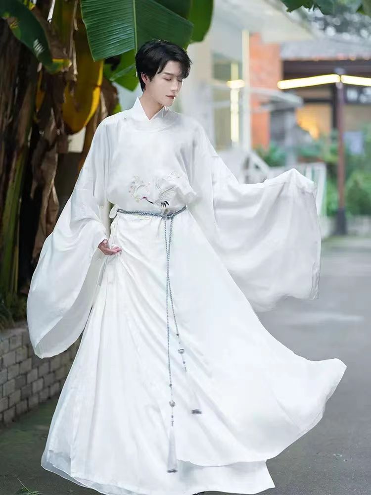 出租东篱汉服男款明制春秋款中国风圆领道袍古装男士日常古风唐装图片