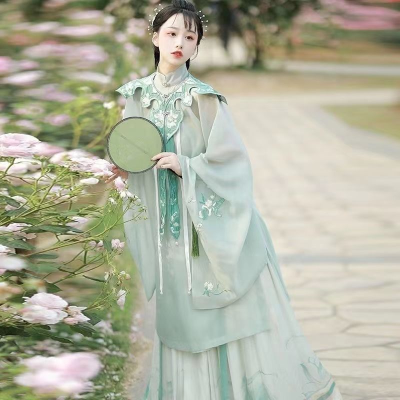 明制汉服租赁夏秋款超仙民族风七夕相亲走秀文艺汇演运动会开幕