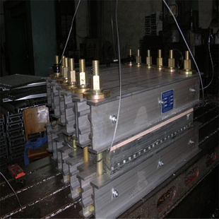 供应电热式硫化机 LBD-1200/1140（660）S隔爆型电热式硫化机