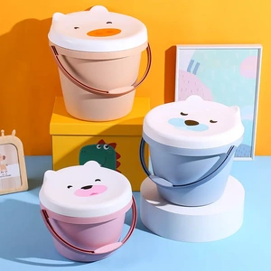 多功能手提洗澡可坐水桶塑料带盖加厚可坐钓鱼桶儿童凳玩具收纳桶