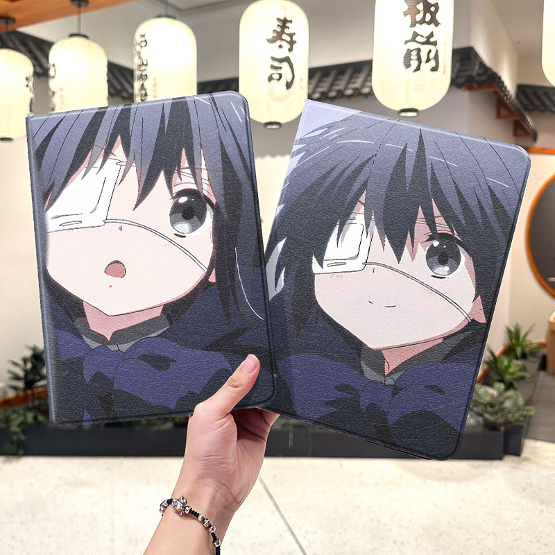 内壳软硅胶材质，四角防摔