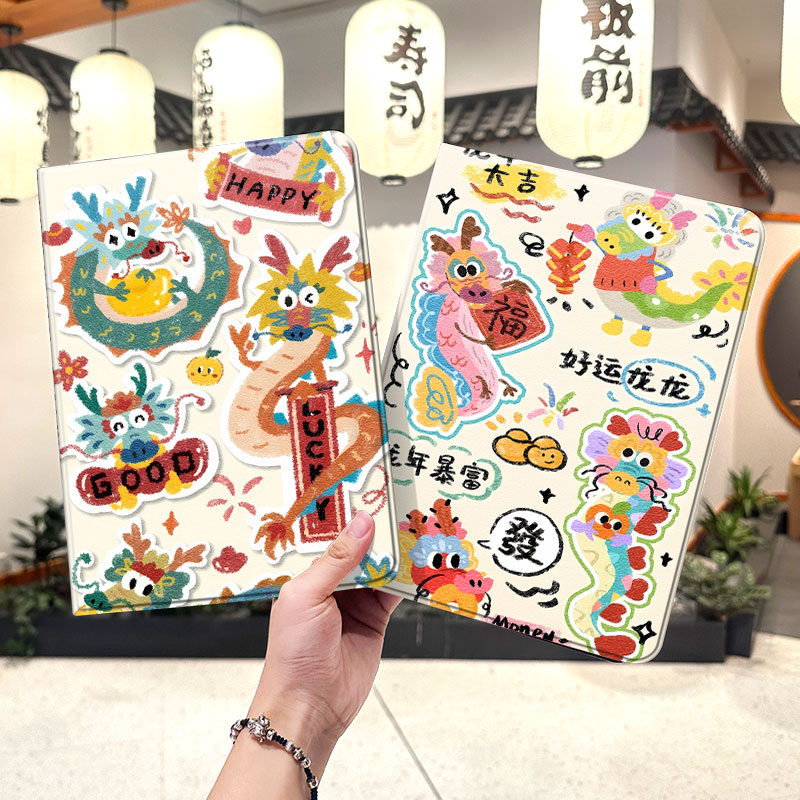 内壳软硅胶材质，四角防摔