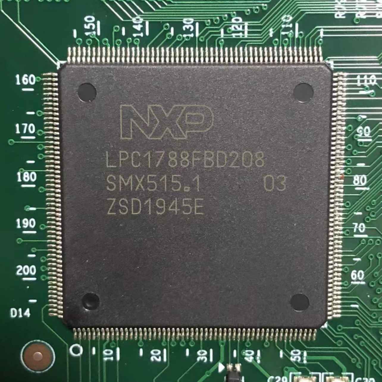LPC1788FBD208 LQFP-208 32位ARM微控制器MCU芯片