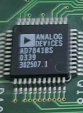 AD7841BS 封装QFP44 数模转换器