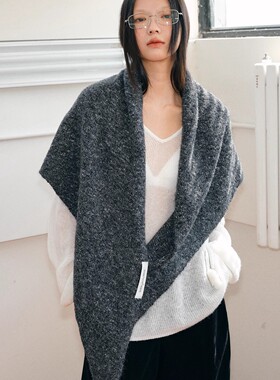 秋冬针织开叉保暖三角披肩女