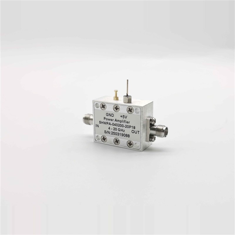 4-20GHz 18dB 20dBm SMA母 C/X/Ku波段 射频宽Z带功率放大器