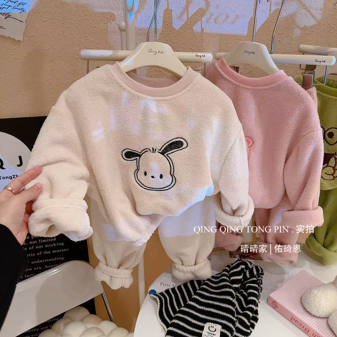 儿童睡衣加厚珊瑚绒法兰绒套装冬季宝宝保暖套头家居服可爱风