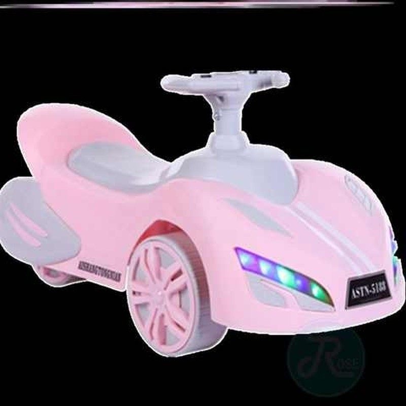 推荐新品脚蹬车无脚踏儿童车子溜溜车FI溜溜车四轮小男孩音乐车带