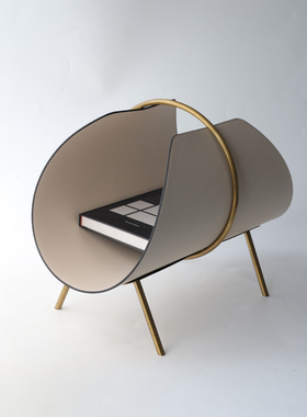 金属皮革a轻奢杂志收纳架样板间办公室书房书架报刊置物架摆件饰